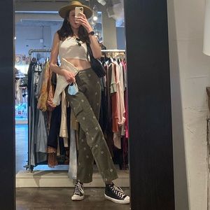 REFORMATION BAILEY UTILITY PANT with EMBROIDERED DAISYS!